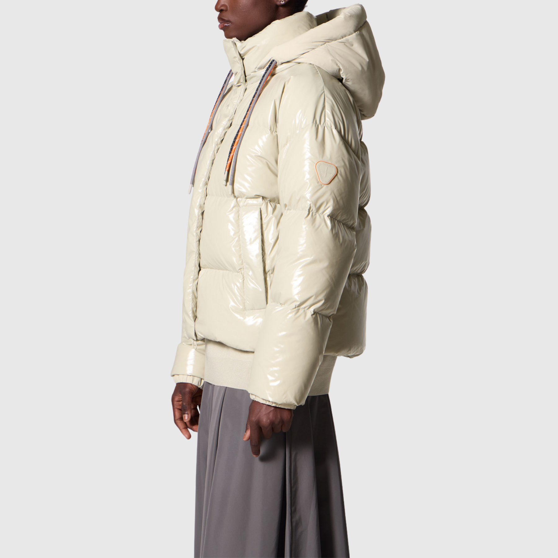 Doudoune Courte en Nylon Lili Bright + Casquette offerte