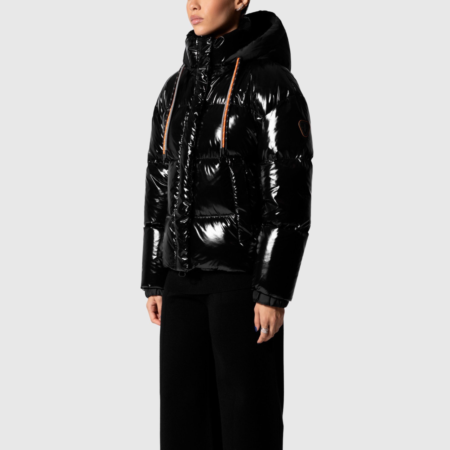 Doudoune Courte en Nylon Lili Bright + Casquette offerte